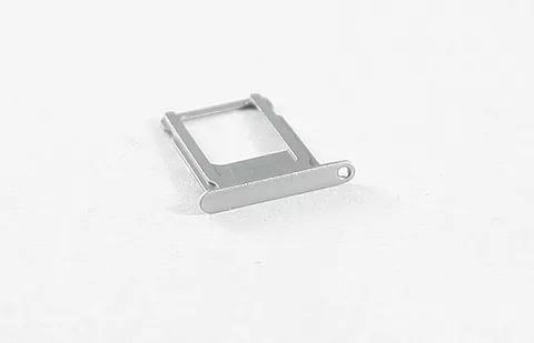 фото Контейнер SIM для iPhone 6 Plus Серый магазина Альфатехник являющийся официальным дистрибьютором в России 